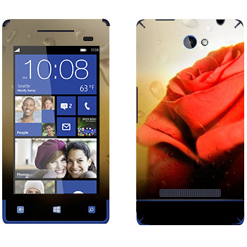   « »   HTC 8S