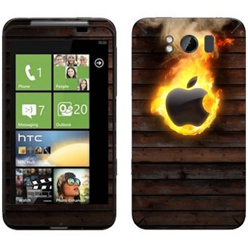   «  Apple»   HTC Titan