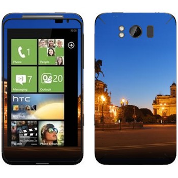   «-»   HTC Titan