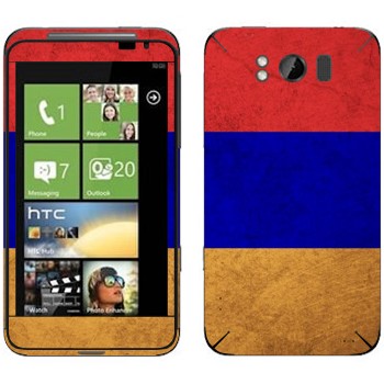   « »   HTC Titan