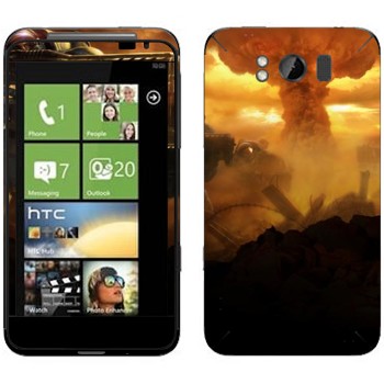   «Nuke, Starcraft 2»   HTC Titan