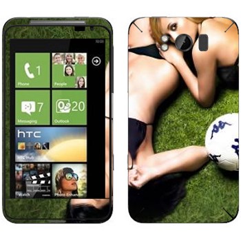   «    »   HTC Titan