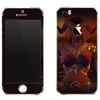 Виниловая наклейка «Neverwinter Aries» на телефон Apple iPhone 5