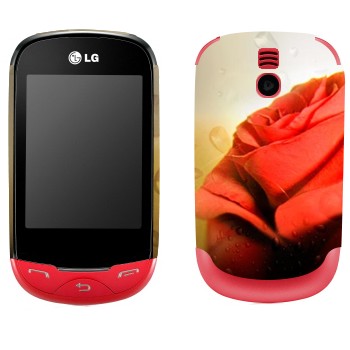   « »   LG T500