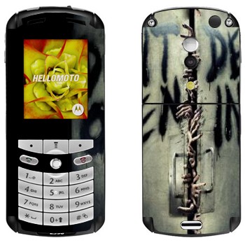   «Don't open, dead inside -  »   Motorola E1, E398 Rokr