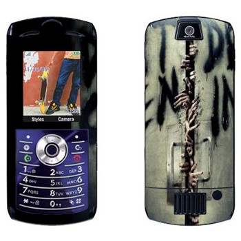   «Don't open, dead inside -  »   Motorola L7E Slvr