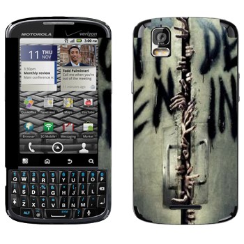   «Don't open, dead inside -  »   Motorola XT610 Droid Pro