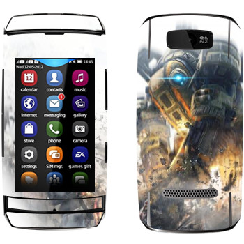   «Titanfall  »   Nokia 305 Asha