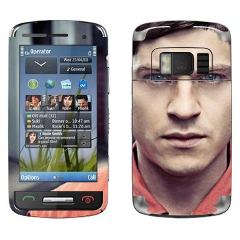   «  - »   Nokia C6-01