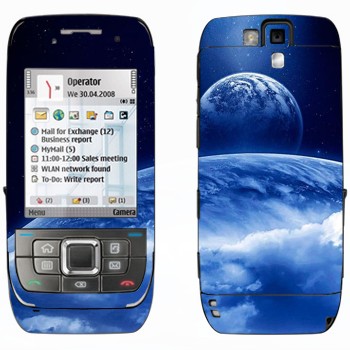   «      »   Nokia E66