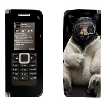   «    »   Nokia E90