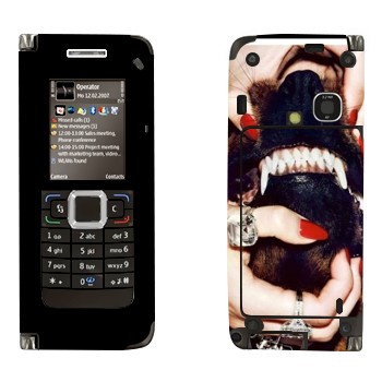   «Givenchy  »   Nokia E90