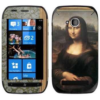   «  -   »   Nokia Lumia 710