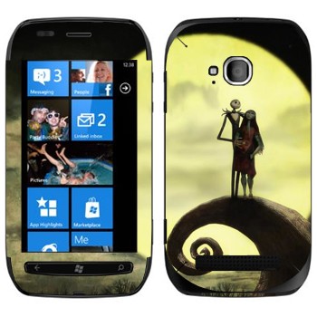   «   -   »   Nokia Lumia 710