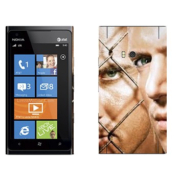   «     -   »   Nokia Lumia 900