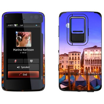   « - »   Nokia N900