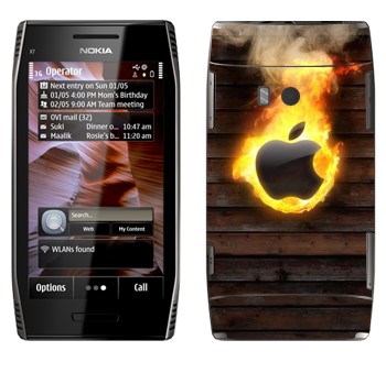   «  Apple»   Nokia X7-00