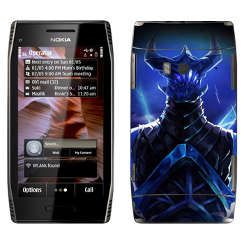   «Razor -  »   Nokia X7-00