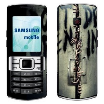   «Don't open, dead inside -  »   Samsung C3010