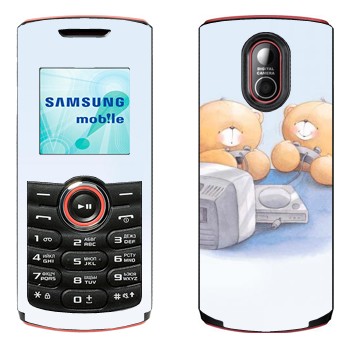   «    »   Samsung E2120, E2121
