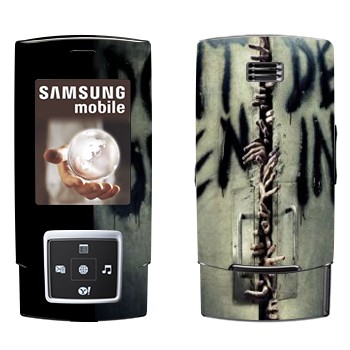   «Don't open, dead inside -  »   Samsung E950