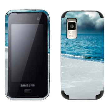   «   »   Samsung F700