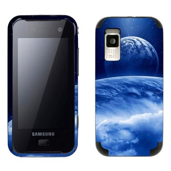   «      »   Samsung F700