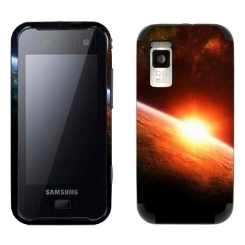   «    »   Samsung F700