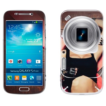   «  »   Samsung Galaxy S4 Zoom