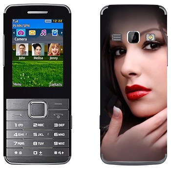   «    »   Samsung S5610