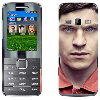   «  - »   Samsung S5610