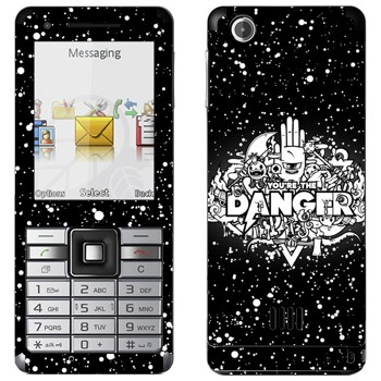   « You are the Danger»   Sony Ericsson J105 Naite