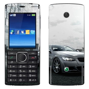   «BMW   »   Sony Ericsson J108 Cedar
