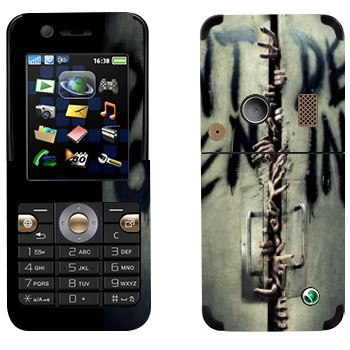   «Don't open, dead inside -  »   Sony Ericsson K530i