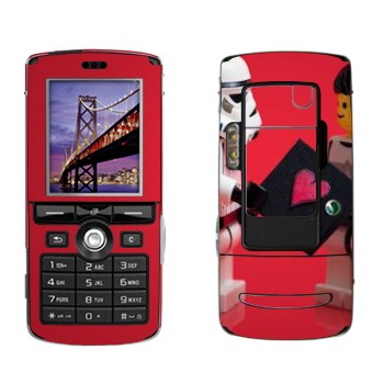   «  -  - »   Sony Ericsson K750i