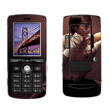   «  -  »   Sony Ericsson K750i