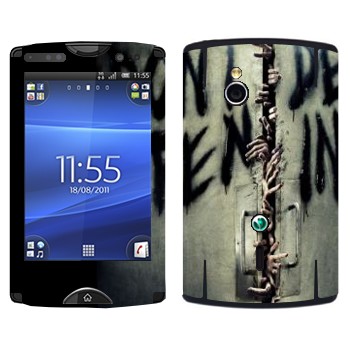   «Don't open, dead inside -  »   Sony Ericsson SK17i Xperia Mini Pro