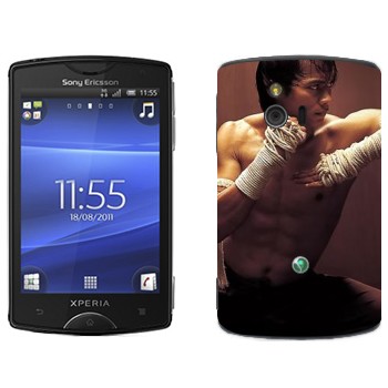   «  -  »   Sony Ericsson ST15i Xperia Mini