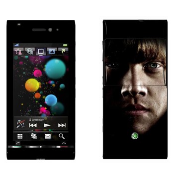   «  -  »   Sony Ericsson U1 Satio