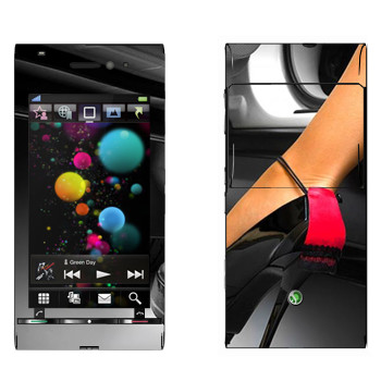   «   »   Sony Ericsson U1 Satio