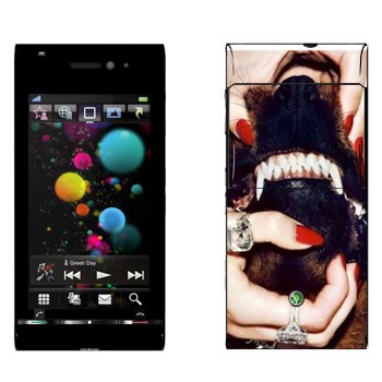   «Givenchy  »   Sony Ericsson U1 Satio