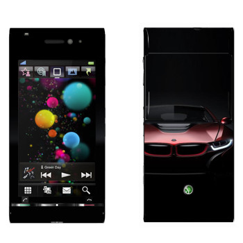   «BMW i8 »   Sony Ericsson U1 Satio