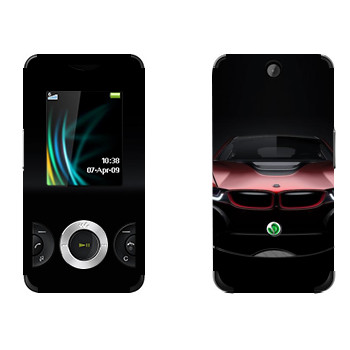   «BMW i8 »   Sony Ericsson W205 Walkman