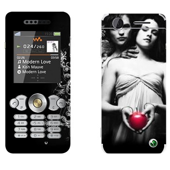   «     »   Sony Ericsson W302