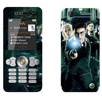   «    »   Sony Ericsson W302