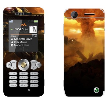   «Nuke, Starcraft 2»   Sony Ericsson W302