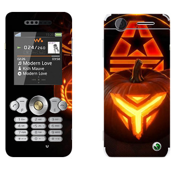   «Star conflict Pumpkin»   Sony Ericsson W302