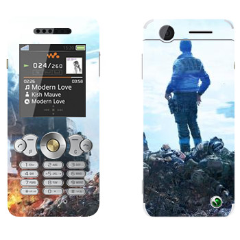   «Titanfall  »   Sony Ericsson W302