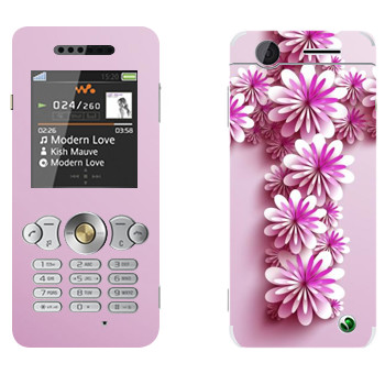   «   »   Sony Ericsson W302