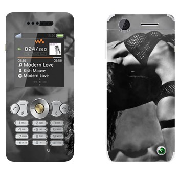   «-»   Sony Ericsson W302